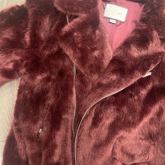 Alexis Faux Fur Moto Jacket- Burgundy - Picture 3 of 5